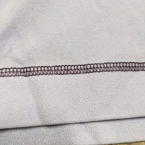 Oscar de la Renta Lavender Sweatshirt - Picture 7 of 9